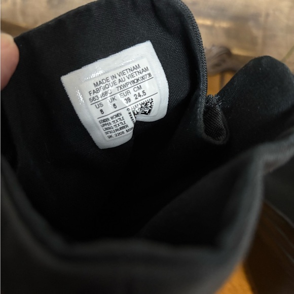 Women’s Chuck Taylor All Star GR82 Converse Boots - Picture 6 of 7